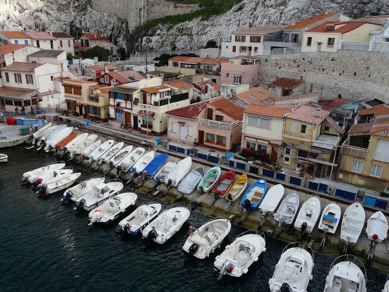 histoire 7ème arrondissement marseille vallon auffes